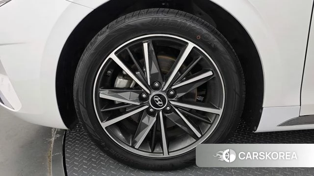 Hyundai The New Grandeur IG id 4618917 из Кореи 30