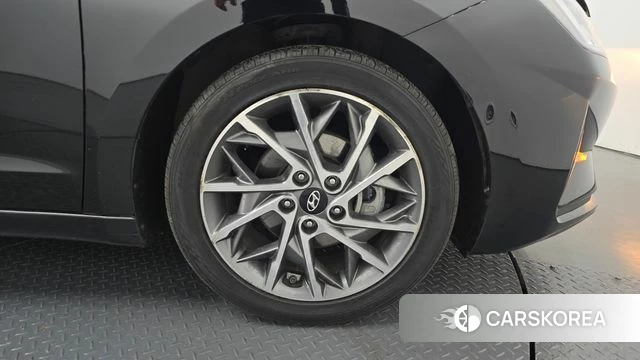 Hyundai The New Avante AD id 4459346 из Кореи 23