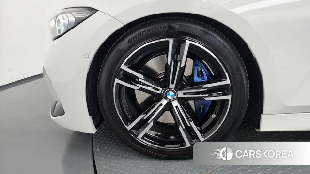 BMW 3 Series (G20) id 4186329 из Кореи 33