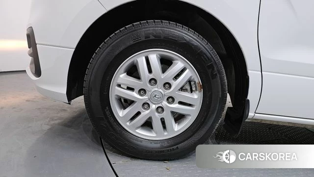 Hyundai The New Grand Starex id 4345304 из Кореи 15