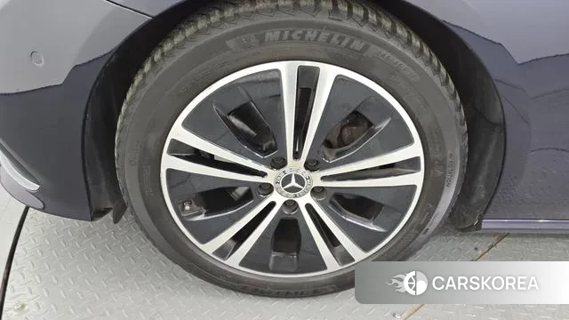 Mercedes-Benz E-Class W213 id 3468209 из Кореи 15