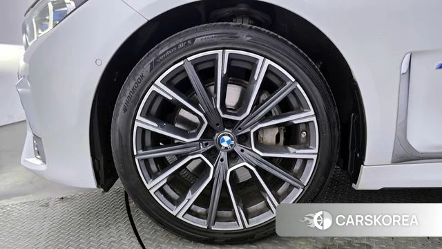 BMW 7 Series (G11) id 4293934 из Кореи 15