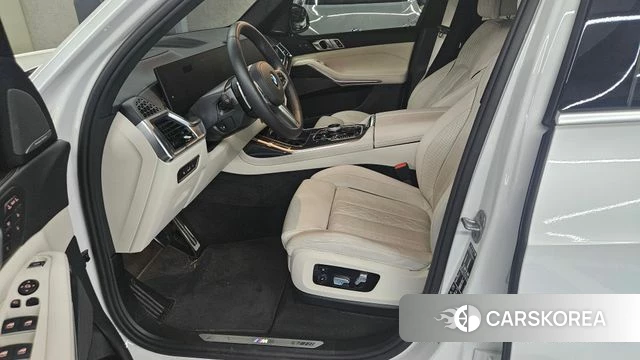 BMW X7 (G07) 2026 Белый из Кореи, фото 5