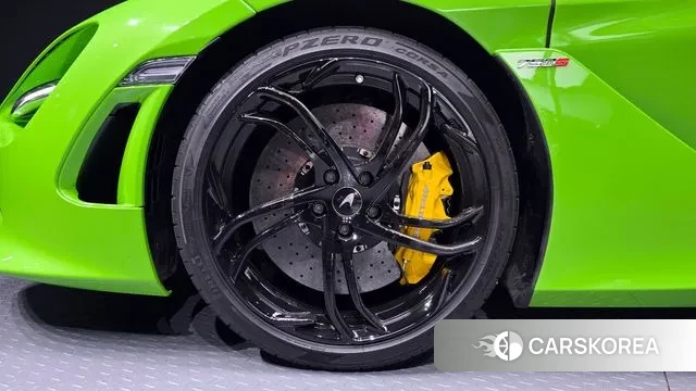 McLaren 750S id 2978876 из Кореи 15