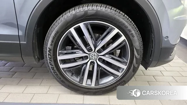 Volkswagen Tiguan Allspace id 3765603 из Кореи 15