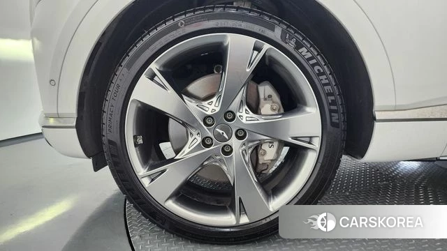 Genesis GV80 id 4444446 из Кореи 35