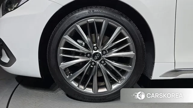 Hyundai Grandeur IG id 3380619 из Кореи 15