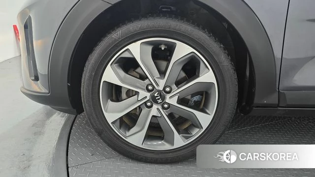 Kia Stonic id 4557832 из Кореи 15