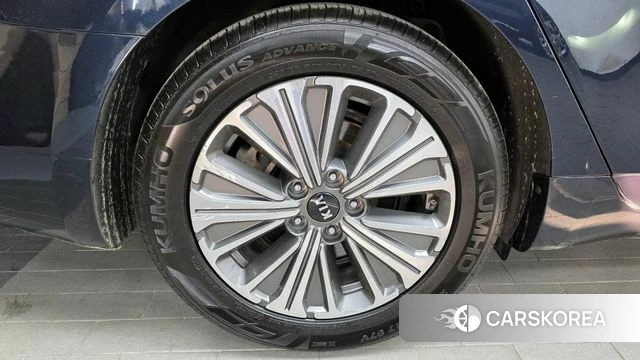Kia K7 Premier Hybrid id 3898890 из Кореи 15