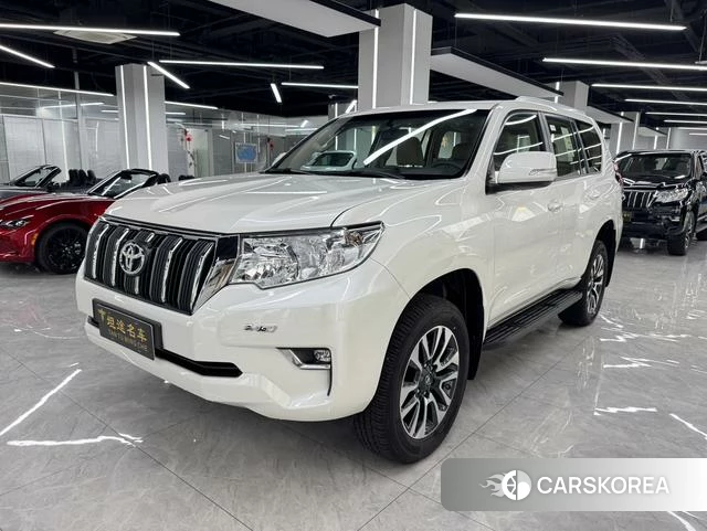 Toyota Prado (imported) 2023 Белый из Китая, фото 5