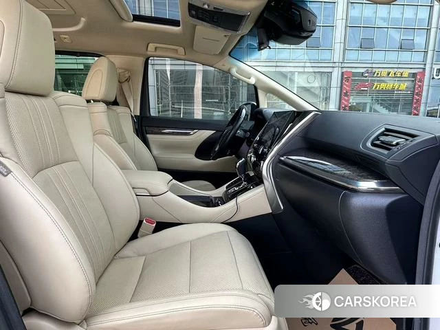 Toyota Wilfa id 4260847 из Китая 9