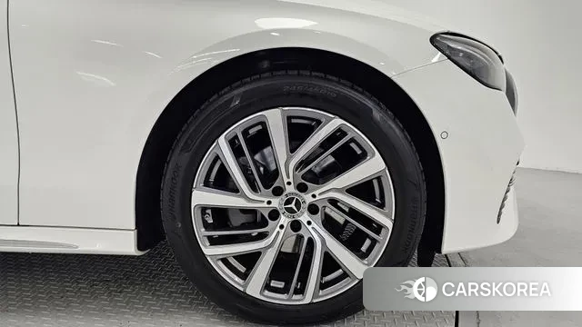 Mercedes-Benz E-Class W214 id 3052728 из Кореи 13