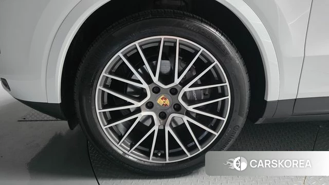 Porsche Cayenne (PO536) id 4855268 из Кореи 29