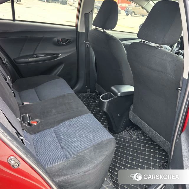 Toyota YARIS L to enjoy 2020 Красный из Китая, фото 5