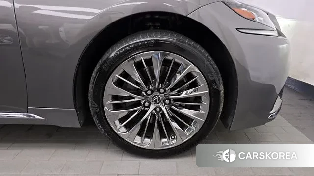 Lexus LS500h 5th generation id 2970478 из Кореи 15