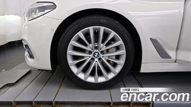 BMW 5 Series (G30) id 2732970 из Кореи 15