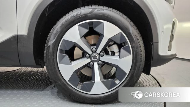 Volvo XC40 id 3863942 из Кореи 15