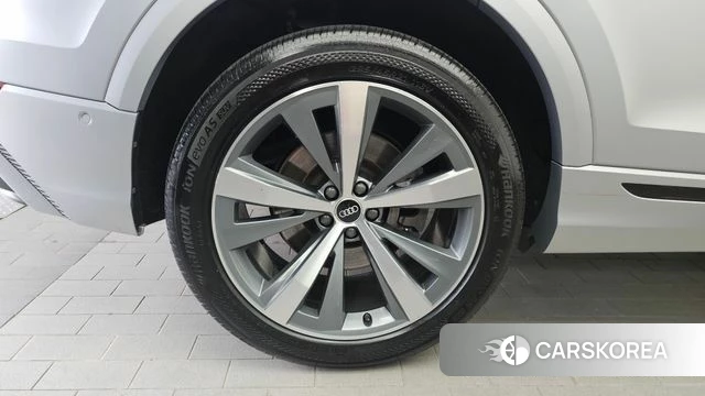 Audi Q8 (4M) id 4593441 из Кореи 15