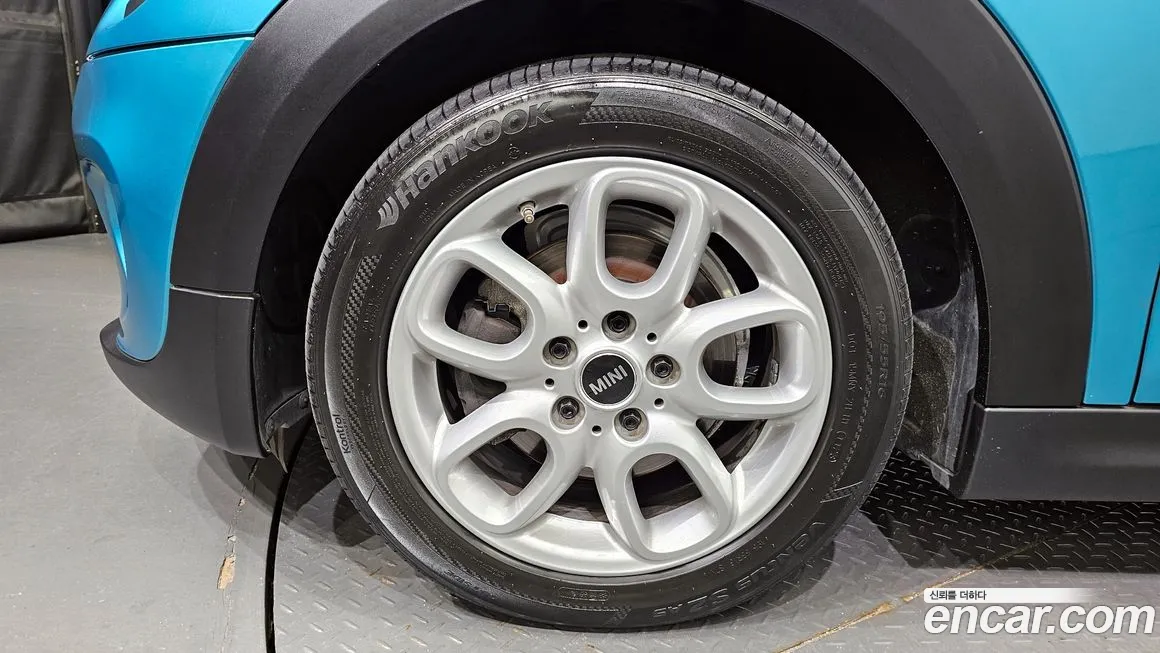 Mini Cooper Convertible id 1837662 из Кореи 9