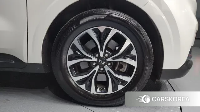 Kia Carnival 4th generation id 3546435 из Кореи 15