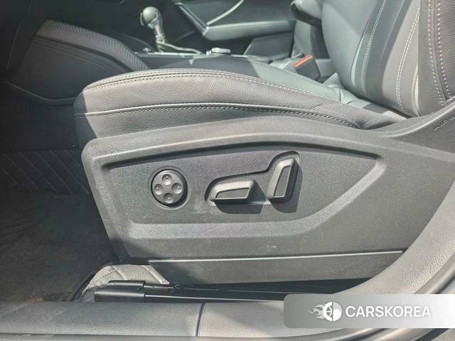 Audi Q2L id 4261417 из Китая 12