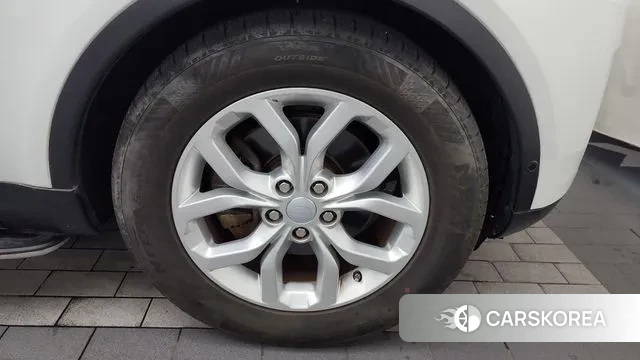 Land Rover Discovery 5 id 3000073 из Кореи 15