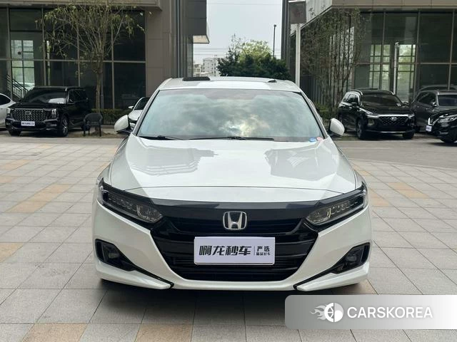 Honda Accord id 4290039 из Китая 20