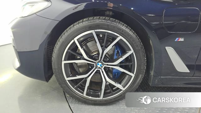 BMW 5 Series (G30) id 4410154 из Кореи 15