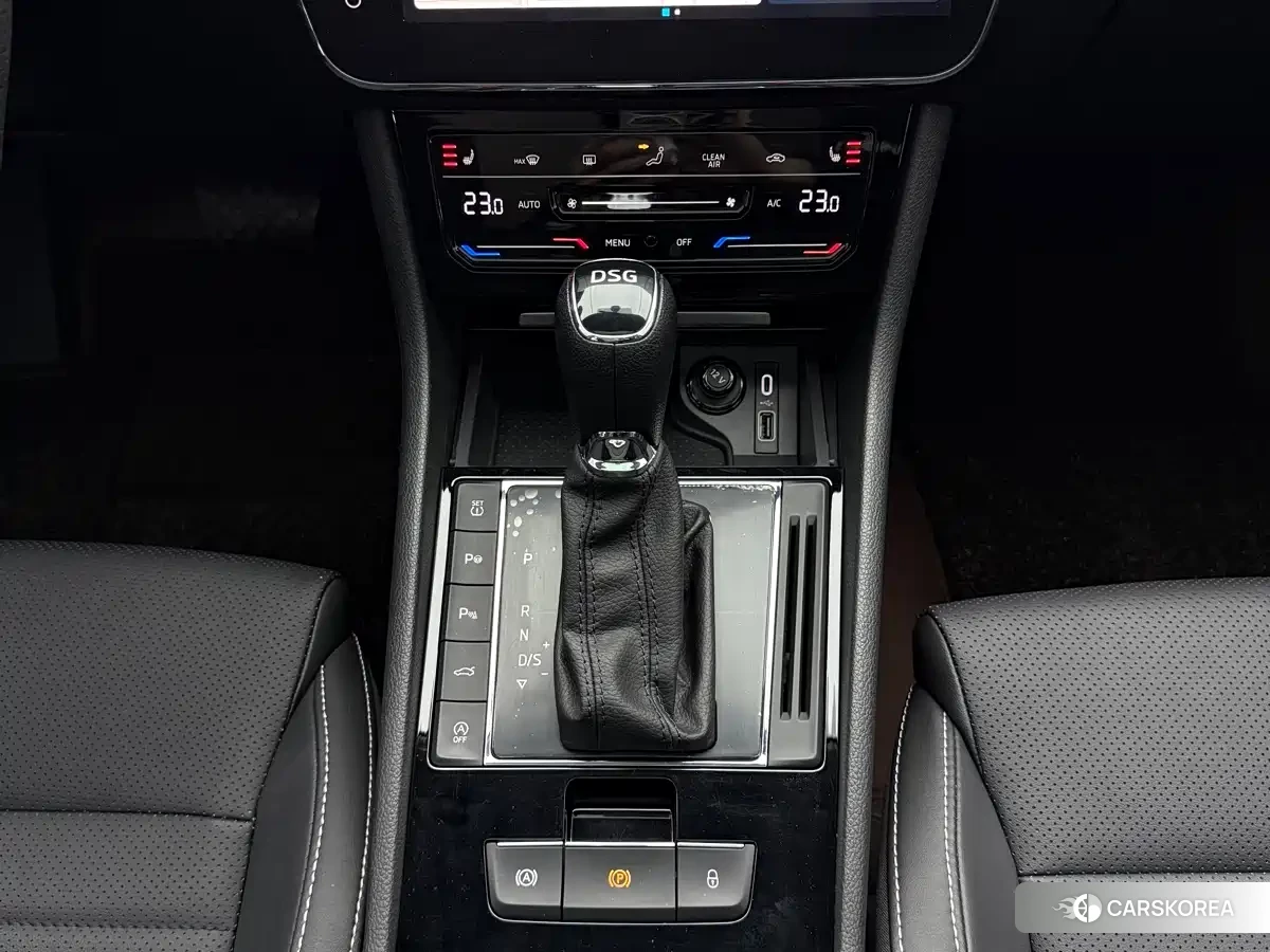 Skoda Superb id 4601760 из Китая 18
