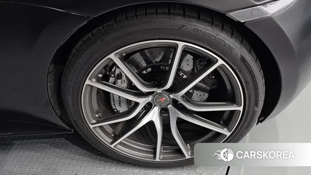 McLaren 570GT id 3386029 из Кореи 15