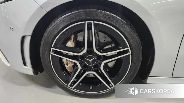 Mercedes-Benz A-Class W177 id 4614212 из Кореи 15