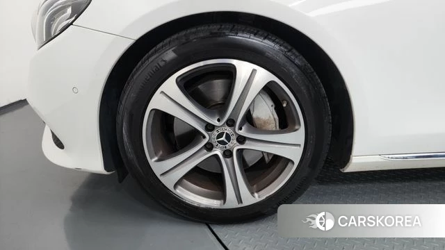 Mercedes-Benz E-Class W213 id 4471539 из Кореи 30