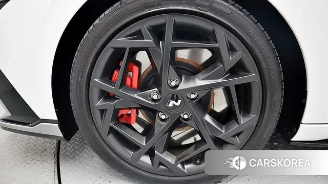 Hyundai The New Avante Hybrid (CN7) id 3278130 из Кореи 15