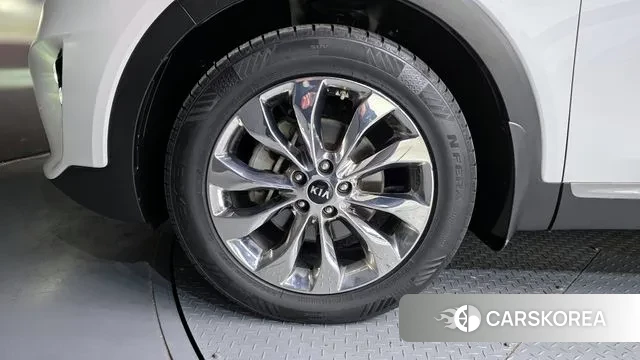 Kia The New Sorento id 3742692 из Кореи 14