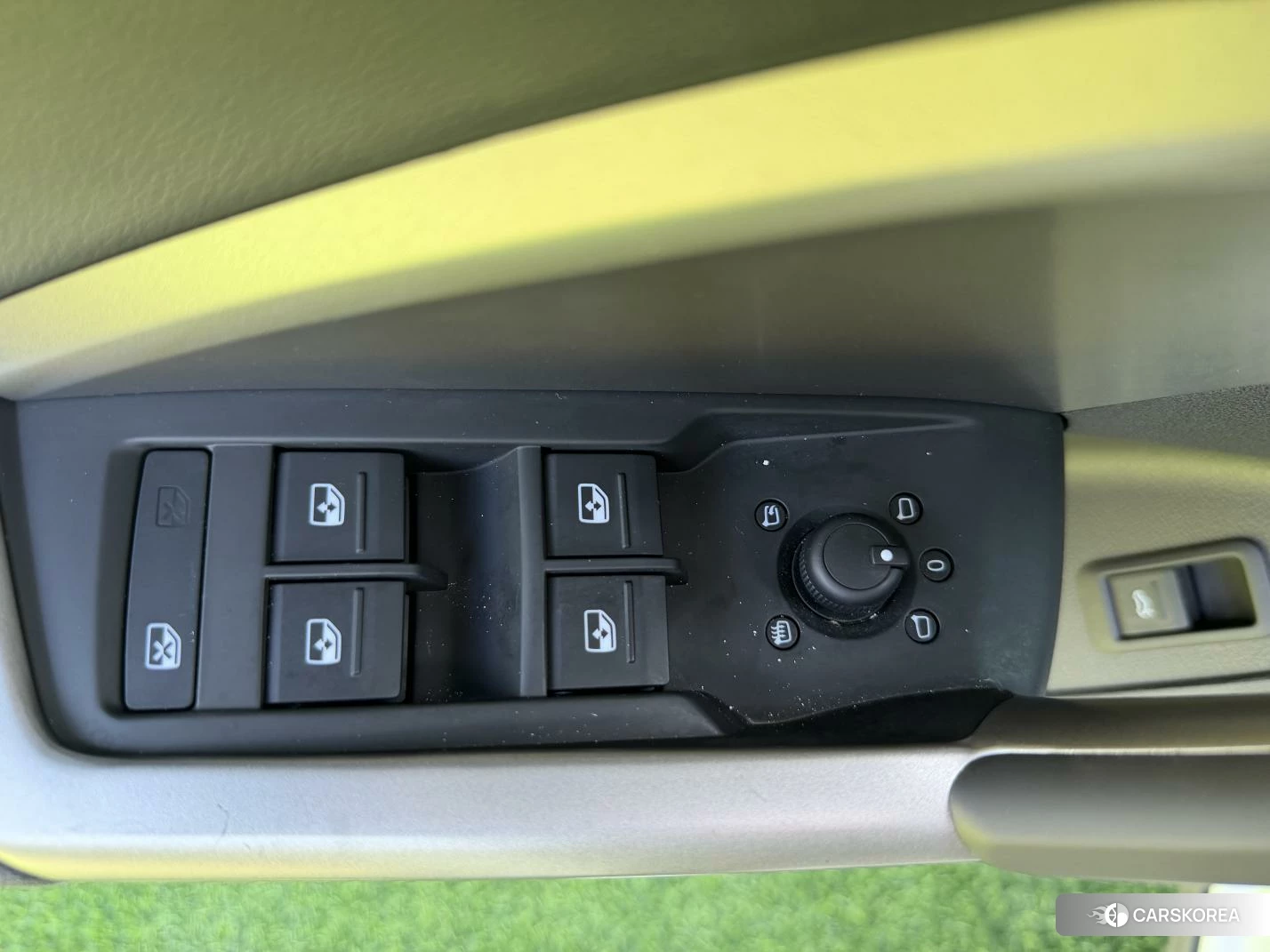 Audi Q3 id 4498630 из Китая 13