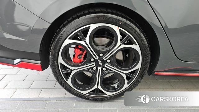 Hyundai The New Avante (CN7) id 4505492 из Кореи 15