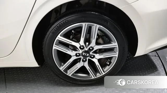 Kia Come New K3 id 3454940 из Кореи 15