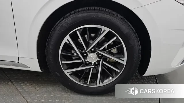 Hyundai The New Grandeur IG id 3428438 из Кореи 15