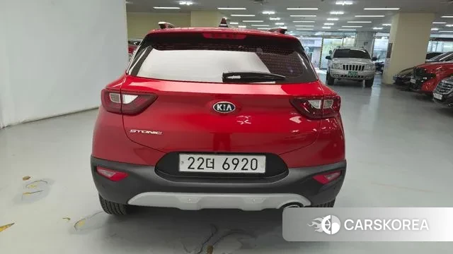 Kia Stonic id 3651490 из Кореи 15