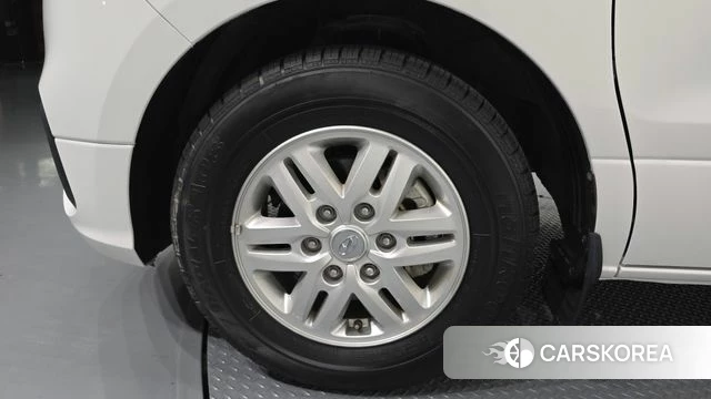 Hyundai The New Grand Starex id 4698228 из Кореи 26