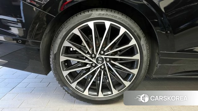 Hyundai Grandeur (GN7) id 4201352 из Кореи 28