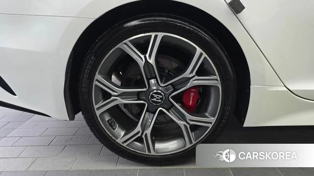 Kia Stinger id 4531044 из Кореи 15