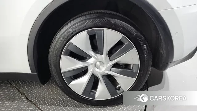 Tesla Model Y id 3137313 из Кореи 15