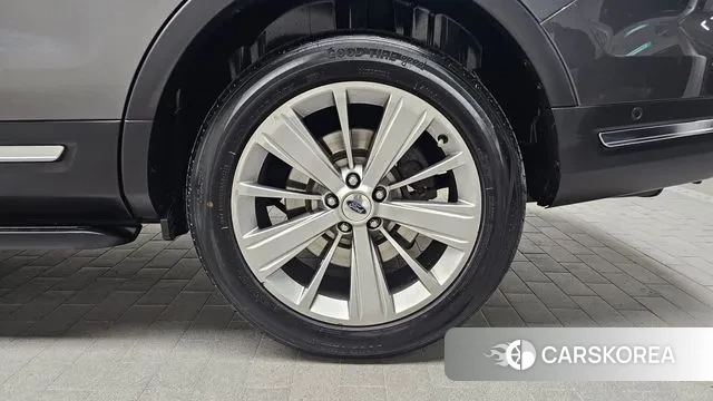 Ford Explorer id 3641619 из Кореи 15