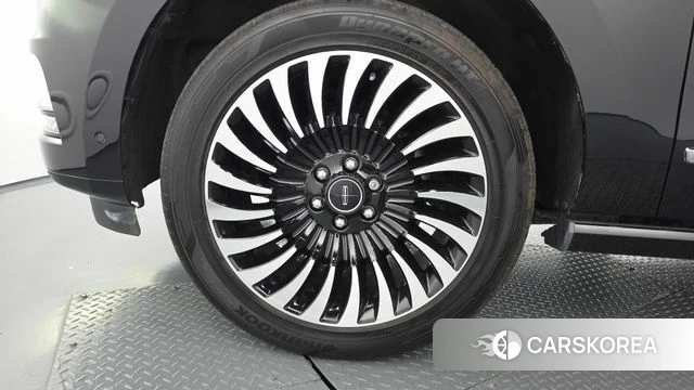 Lincoln Navigator 4th generation id 4284563 из Кореи 36