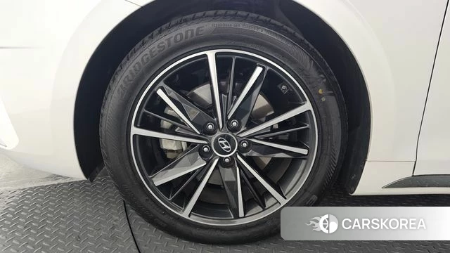 Hyundai The New Grandeur IG id 4614837 из Кореи 27