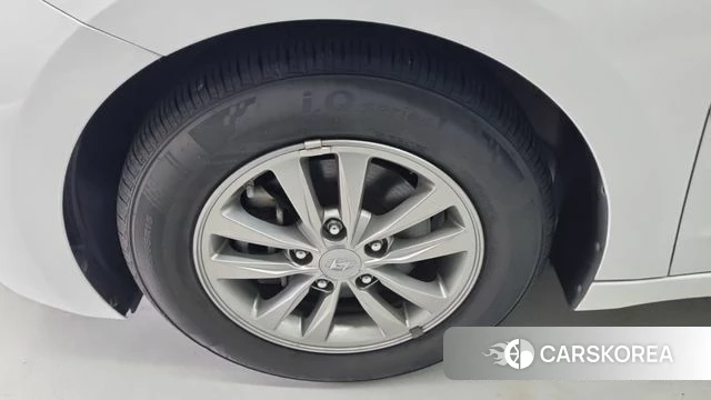 Hyundai The New Avante AD id 4610063 из Кореи 13