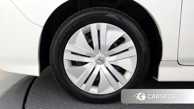 Nissan Leaf (ZE1) id 3368574 из Кореи 15