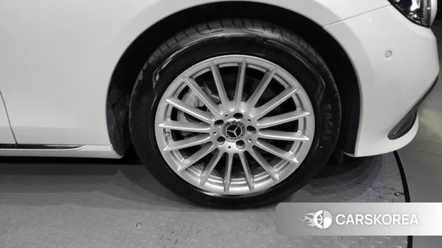 Mercedes-Benz E-Class W213 id 3003143 из Кореи 15