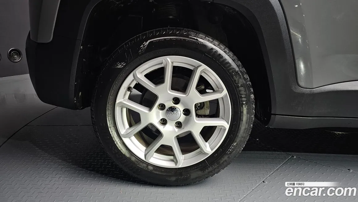 Jeep Renegade id 2126567 из Кореи 15